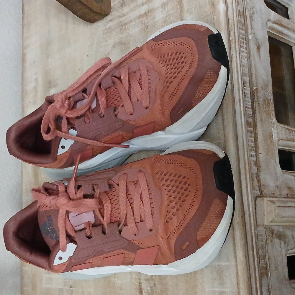 Adidas Women's Adistar1W  Running Shoes Size 7